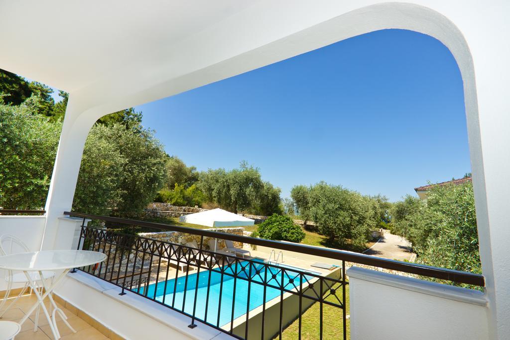 לימנאס Thassian Villas חדר תמונה
